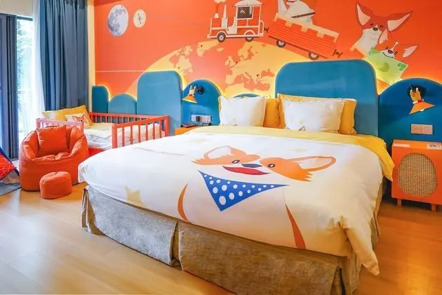 Standard Oda, 1 En Büyük (King) Boy Yatak (With 1 Kids Bed, Kids Theme)