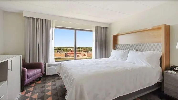 Standard Oda, 2 Büyük (Queen) Boy Yatak, Göl Manzaralı