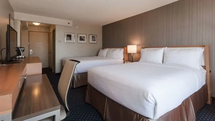 Standard Oda, 2 Büyük (Queen) Boy Yatak, Şehir Manzaralı