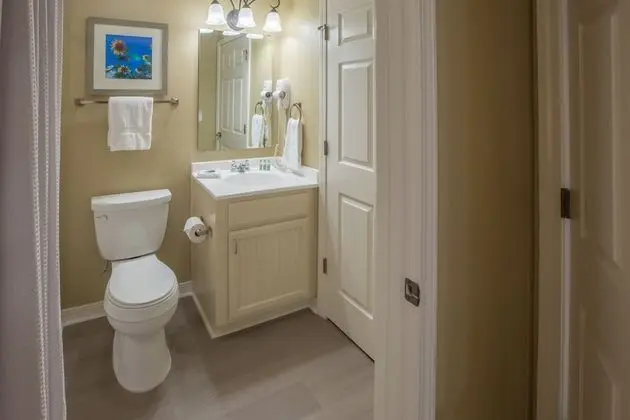 Villa, 2 Yatak Odası (Lodge, 1 King & 1 Queen Bed)