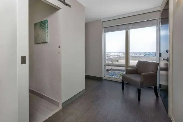 Süit, 1 En Büyük (King) Boy Yatak, Sigara İçilmez, Şehir Manzaralı