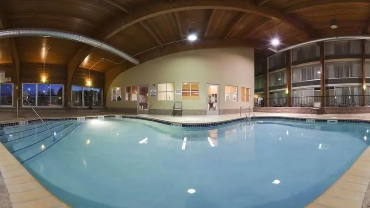 Standard Oda, 2 Büyük (Queen) Boy Yatak, Mikrodalga