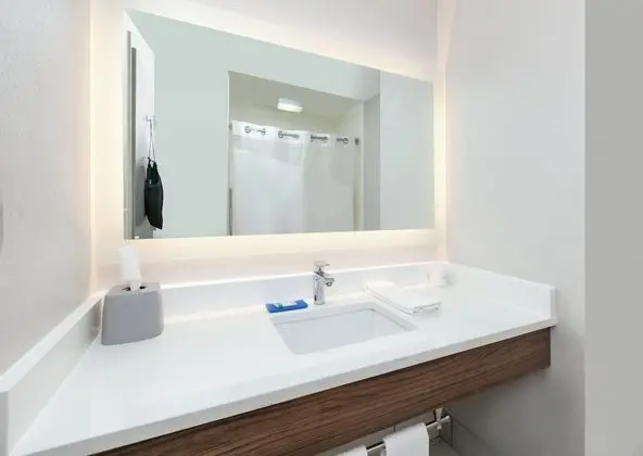 Standard Oda, 1 En Büyük (King) Boy Yatak (Low Floor)