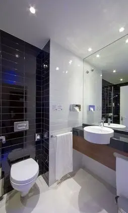 Standard Oda, 1 Çift Kişilik Yatak ve Çekyat