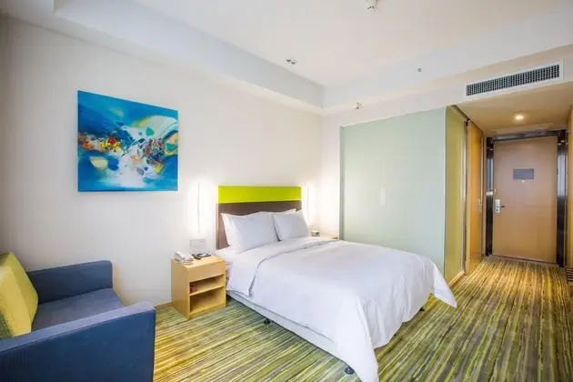 Çift ​​kişilik Queen Size Bed