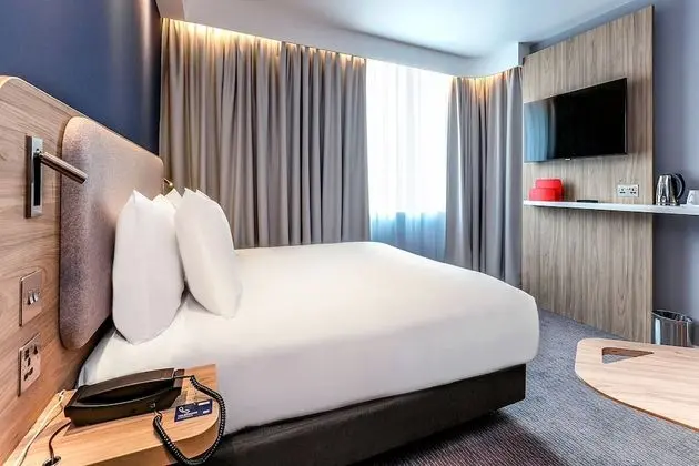 Standard Oda, 1 Çift Kişilik Yatak, Engellilere Uygun