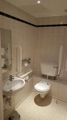 Standard Oda, 1 Çift Kişilik Yatak, Engellilere Uygun