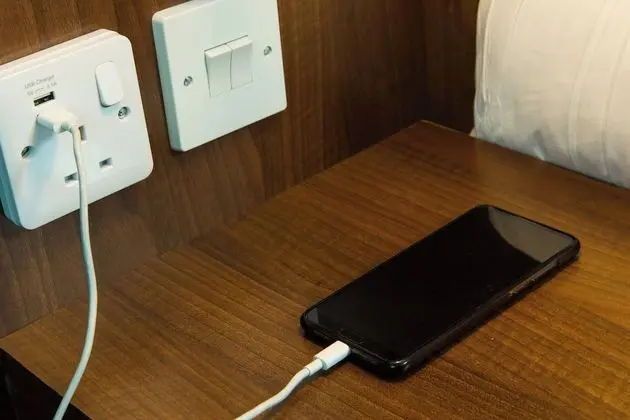 Standard Oda, 1 Çift Kişilik Yatak, Engellilere Uygun