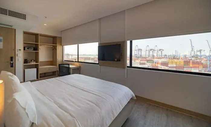 Standard Oda, 1 En Büyük (King) Boy Yatak (High Floor)