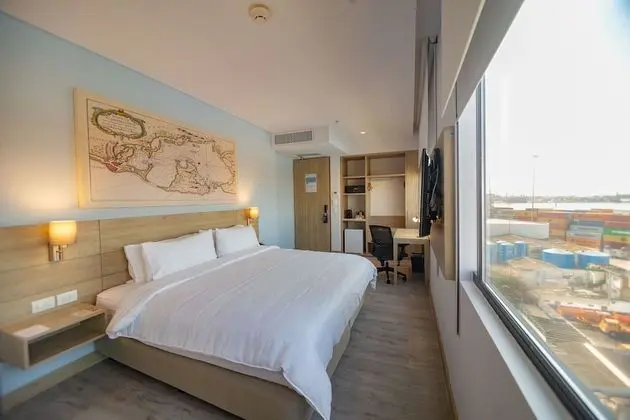 Standard Oda, 1 En Büyük (King) Boy Yatak (High Floor)