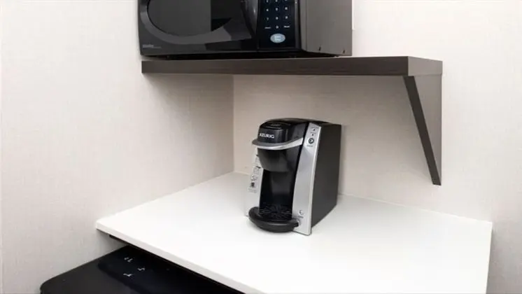 Standard Oda, 1 En Büyük (King) Boy Yatak (Extra Floor Space)