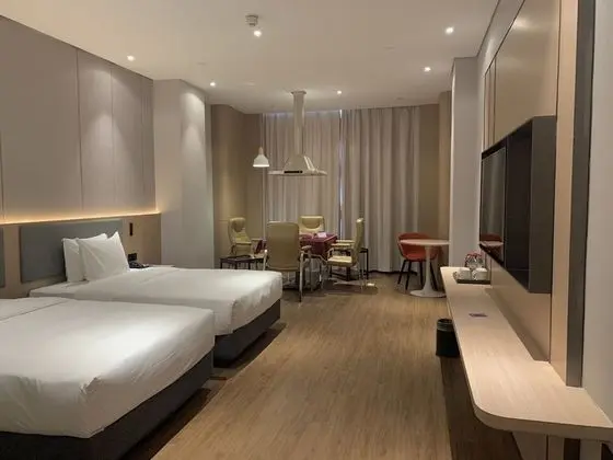 Standard Oda, 1 En Büyük (King) Boy Yatak, Şehir Manzaralı (Extra Space)