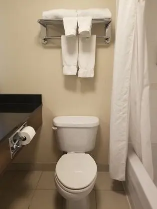 Standard Oda, 1 En Büyük (King) Boy Yatak ve Çekyat, Balkon
