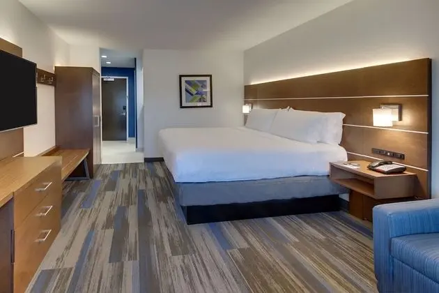 Standard Oda, 1 En Büyük (King) Boy Yatak (Extra Floor Space)