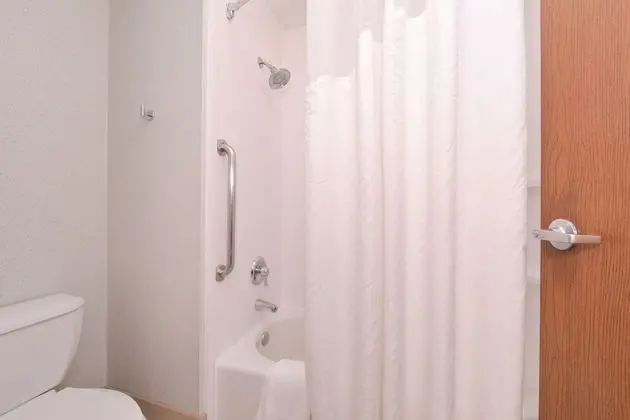 Standard Oda, 2 Büyük (Queen) Boy Yatak