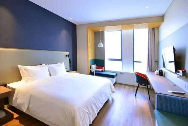 Standard Oda, 1 En Büyük (King) Boy Yatak (Extra Floor Space)