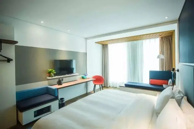 Standard Oda, 1 En Büyük (King) Boy Yatak (Extra Floor Space)