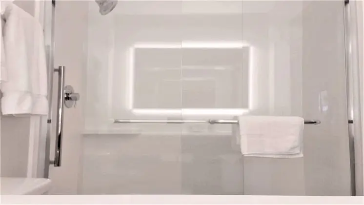 Süit, 1 En Büyük (King) Boy Yatak ve Çekyat (Extra Floor Space)