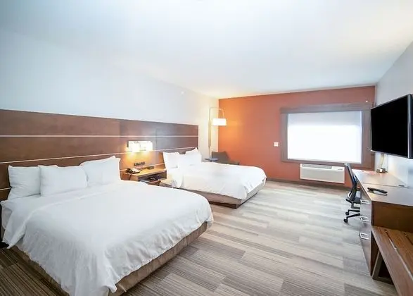 Standard Oda, 2 Büyük (Queen) Boy Yatak