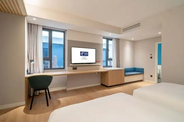 Oda, 2 Tek Kişilik Yatak (Atrium View Extra Floor Space)