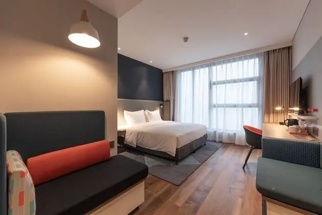 Standard Oda, 1 En Büyük (King) Boy Yatak (Extra Floor Space)