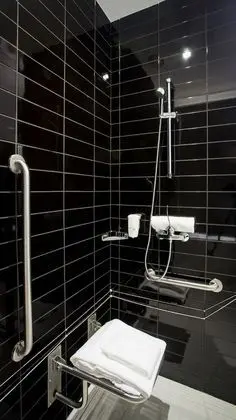 Standard Oda, 1 Çift Kişilik Yatak, Engellilere Uygun