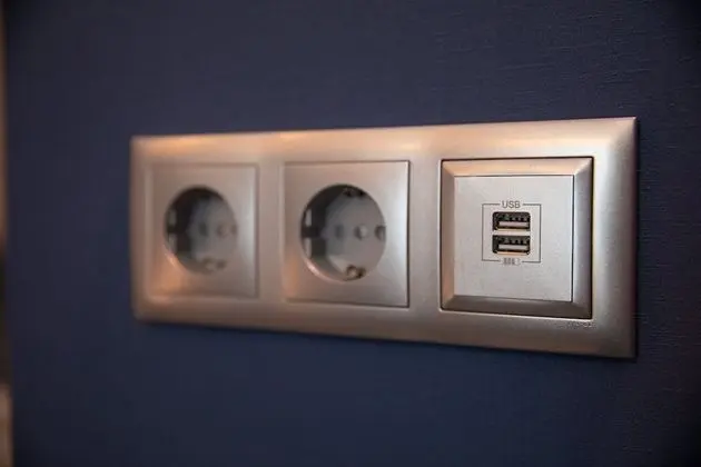 Standard Oda, 1 Çift Kişilik Yatak, Engellilere Uygun
