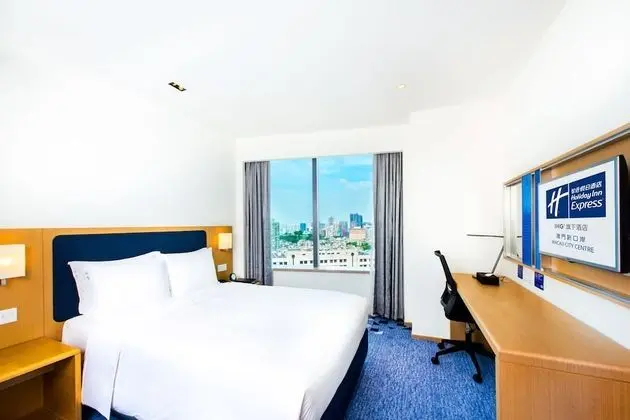 Standard Oda, 1 Büyük (Queen) Boy Yatak
