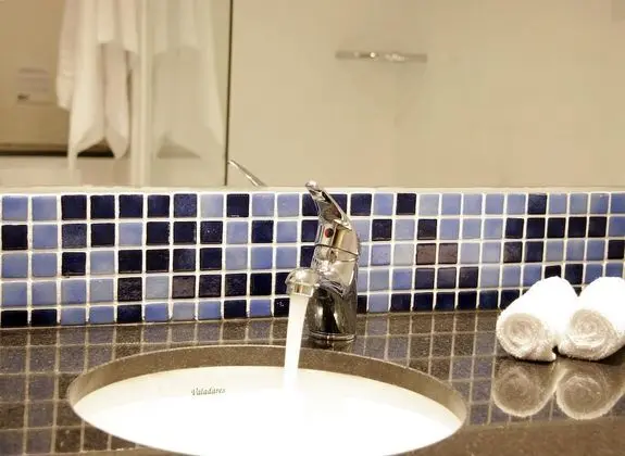 Standard Oda, 1 Çift Kişilik Yatak ve Çekyat