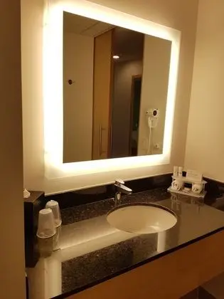 Standard Oda, 2 Çift Kişilik Yatak, Göl Manzaralı (Top Floor)