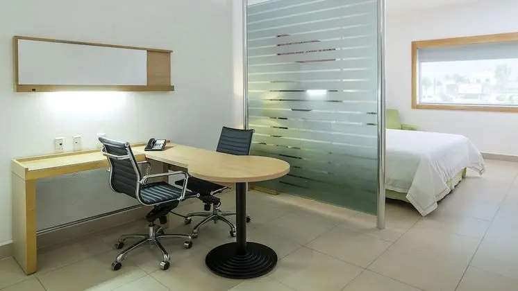 Standard Oda, 1 En Büyük (King) Boy Yatak (Extra Floor Space)