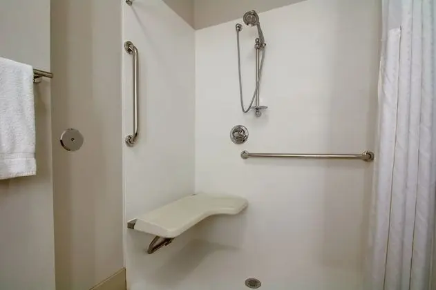 Standard Oda, 1 Tek Kişilik Yatak, Engellilere Uygun (Roll-In Shower)