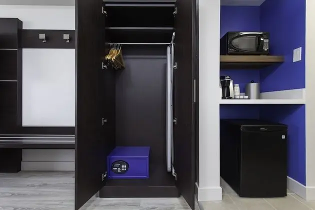 Standard Oda, 1 En Büyük (King) Boy Yatak (Pet-Friendly)