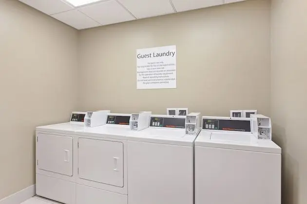 Standard Oda, 1 En Büyük (King) Boy Yatak, Engellilere Uygun (Hearing)