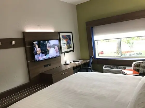 Standard Oda, 1 En Büyük (King) Boy Yatak (Walk-In Shower)