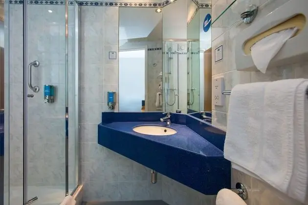 Standard Oda, 1 Çift Kişilik Yatak ve Çekyat