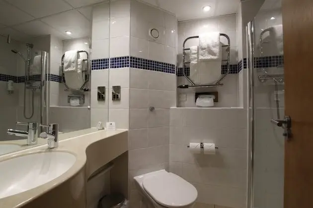 Standard Oda, 1 Çift Kişilik Yatak ve Çekyat