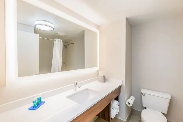 Standard Oda, 1 En Büyük (King) Boy Yatak, Balkon, Şehir Manzaralı