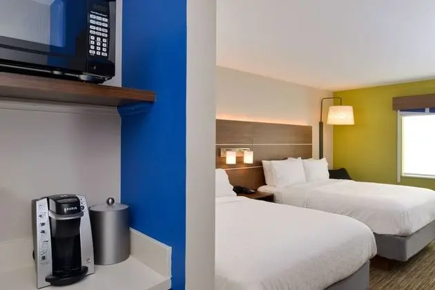 Standard Oda, 2 Büyük (Queen) Boy Yatak