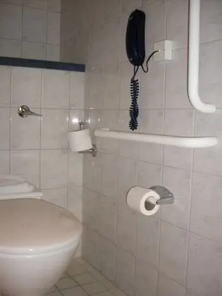 Standard Oda, 1 En Büyük (King) Boy Yatak, Engellilere Uygun