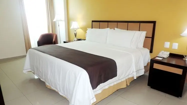 Standard Oda, 1 En Büyük (King) Boy Yatak