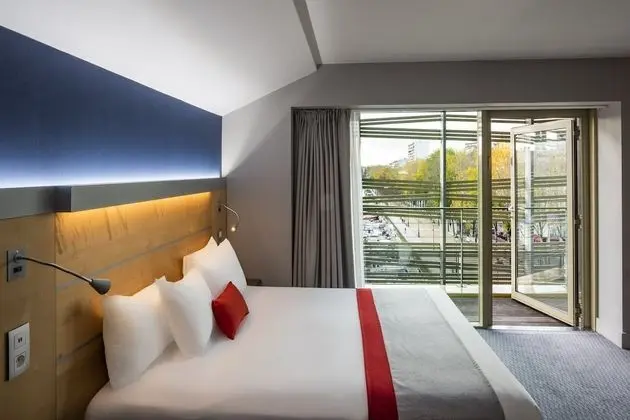 Süit, 1 Çift Kişilik Yatak, Balkon, Marina Manzaralı