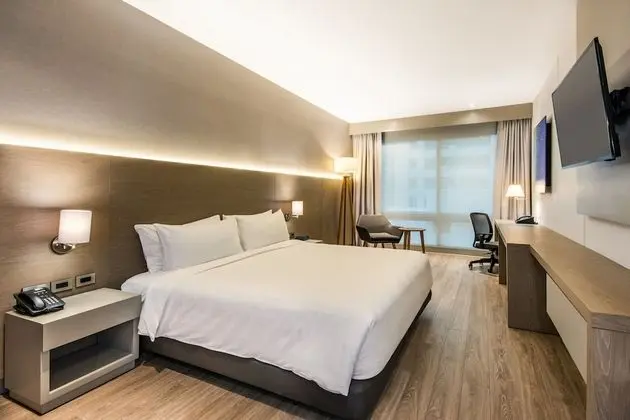 Standard Oda, 1 En Büyük (King) Boy Yatak (Extra Floor Space)