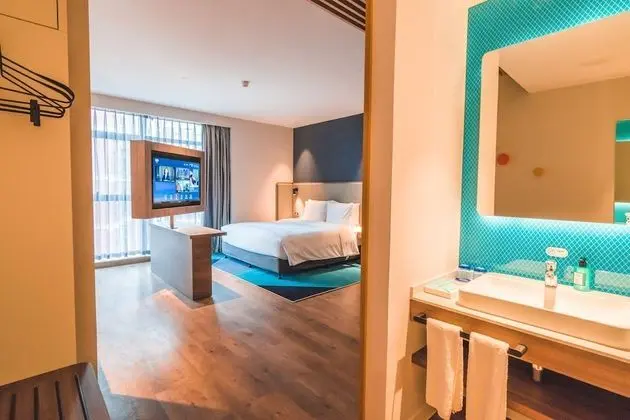 Standard Oda, 1 En Büyük (King) Boy Yatak (Extra Floor Space)