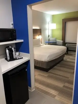 Standard Oda, 1 En Büyük (King) Boy Yatak, Engellilere Uygun (Mobility Tub)