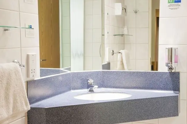 Standard Oda, 1 Çift Kişilik Yatak