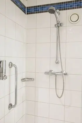 Standard Oda, 1 Çift Kişilik Yatak
