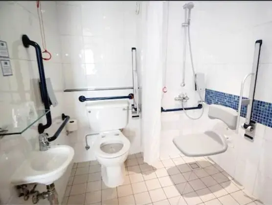 Standard Oda, 2 Tek Kişilik Yatak, Engellilere Uygun