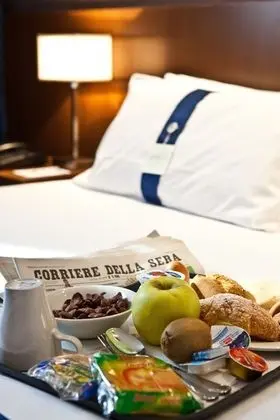 Standard Oda, 1 Çift Kişilik Yatak, Engellilere Uygun (Wheelchair)