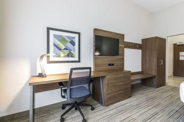 Süit, 1 En Büyük (King) Boy Yatak ve Çekyat